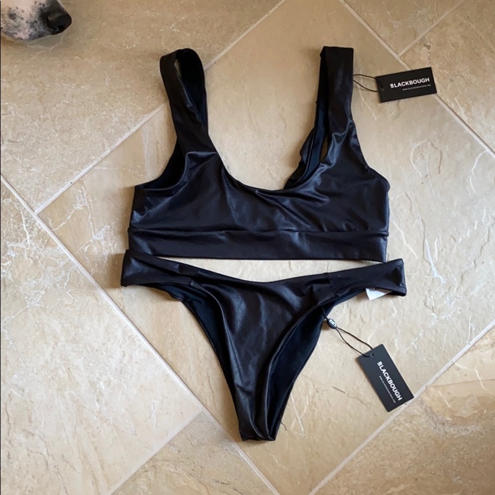 NWT Blackbough Malibu Surf Top & Bottoms Jet Black